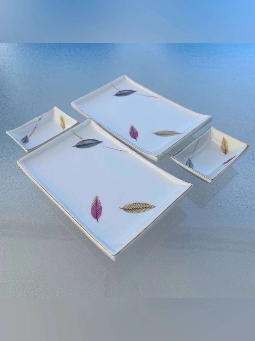 Japanese Leaf Design Ceramic Sushi Serving Plates with Sauce Bowls, 4-Piece Set - Picture 2 of 7